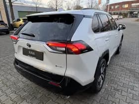 Toyota RAV4 thumbnail 9