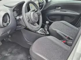 Toyota Aygo X thumbnail 13