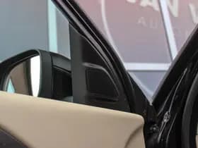 Volvo XC70 thumbnail 35