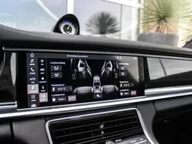Porsche Panamera thumbnail 36