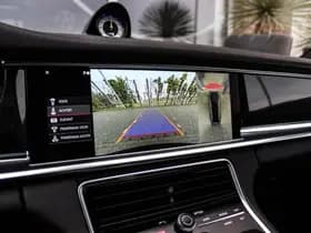 Porsche Panamera thumbnail 38