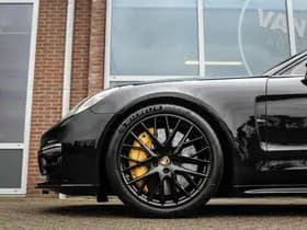 Porsche Panamera thumbnail 54