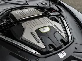 Porsche Panamera thumbnail 73