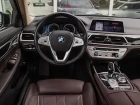 BMW 7-Serie thumbnail 11