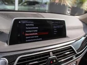 BMW 7-Serie thumbnail 32