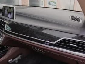 BMW 7-Serie thumbnail 41