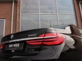 BMW 7-Serie thumbnail 48