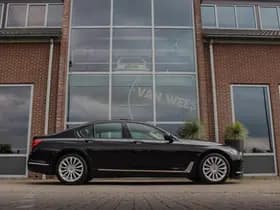 BMW 7-Serie thumbnail 7