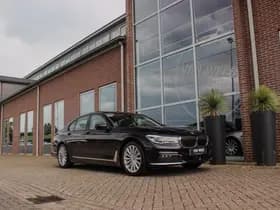 BMW 7-Serie thumbnail 9