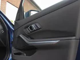 BMW 3-Serie thumbnail 38