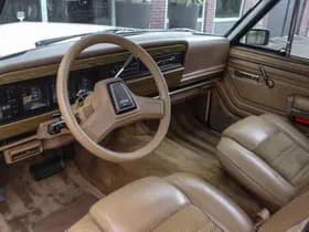 Jeep Wagoneer thumbnail 13