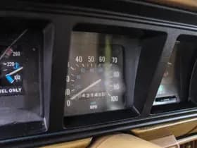 Jeep Wagoneer thumbnail 24