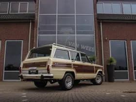 Jeep Wagoneer thumbnail 5