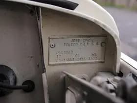 Jeep Wagoneer thumbnail 48