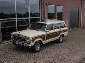 Jeep Wagoneer thumbnail 8