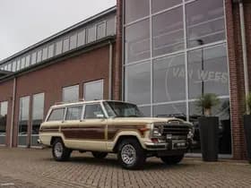 Jeep Wagoneer thumbnail 9