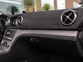 Mercedes-Benz SL-Klasse thumbnail 38