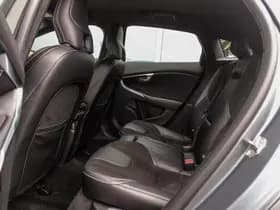 Volvo V40 thumbnail 19