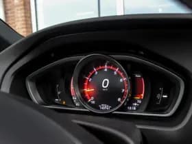 Volvo V40 thumbnail 24