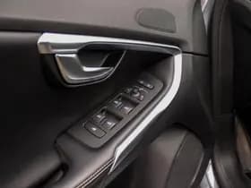 Volvo V40 thumbnail 33