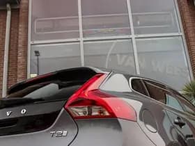 Volvo V40 thumbnail 41