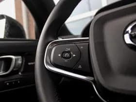 Volvo XC40 thumbnail 21