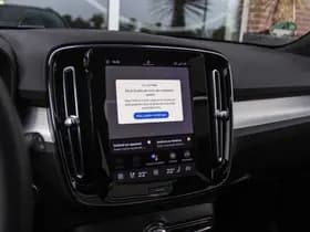 Volvo XC40 thumbnail 23