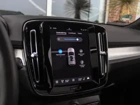 Volvo XC40 thumbnail 26