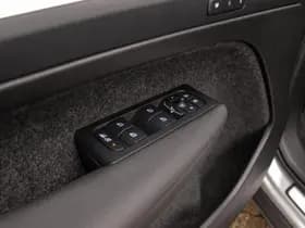 Volvo XC40 thumbnail 35