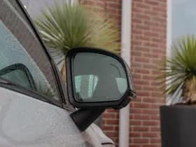 Volvo XC40 thumbnail 36