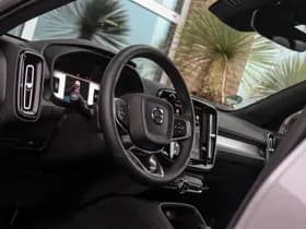 Volvo XC40 thumbnail 38