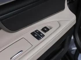 BMW 7-Serie thumbnail 42