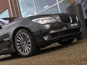 BMW 7-Serie thumbnail 47