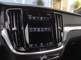 Volvo V60 thumbnail 25