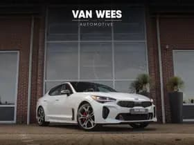 Kia Stinger thumbnail 1