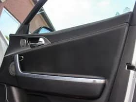 Kia Stinger thumbnail 40