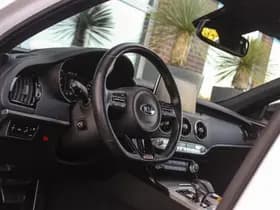 Kia Stinger thumbnail 45