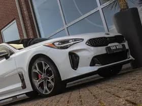 Kia Stinger thumbnail 50