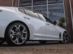 Kia Stinger thumbnail 53