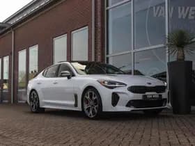 Kia Stinger thumbnail 9
