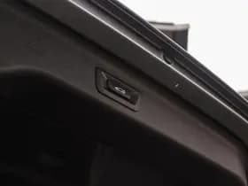 BMW 5-Serie thumbnail 34