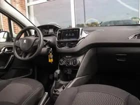 Peugeot 208 thumbnail 11