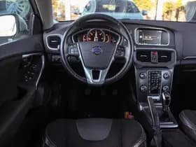 Volvo V40 thumbnail 11