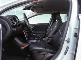 Volvo V40 thumbnail 14