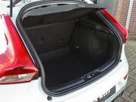 Volvo V40 thumbnail 28