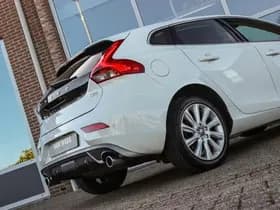 Volvo V40 thumbnail 37