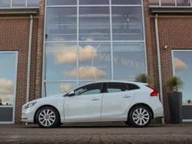 Volvo V40 thumbnail 6