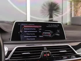BMW 7-Serie thumbnail 40
