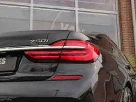 BMW 7-Serie thumbnail 63