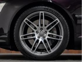 Audi A8 thumbnail 16